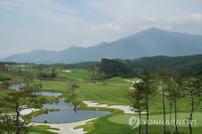 대중 골프장 300개 넘었다…10년 만에 3배 증가