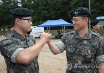 김용우 육군총장, 신병교육대 방문…젊은 육군 만들어야