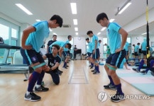 비가 오니 실내에서 훈련을