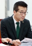 비대위 회의 참석한 최명길 의원