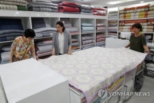 다시 문 연 서문시장 4지구