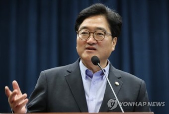 축사하는 우원식 원내대표