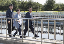 김은경 환경장관, 청주 정수장 현장 시찰