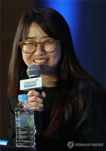 김은희 작가 