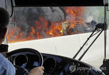 안성 중부고속도로서 화물차 불