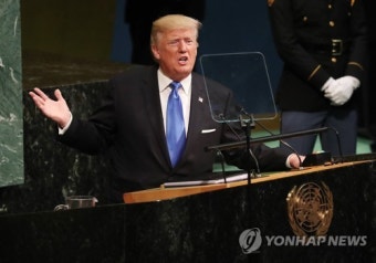 트럼프, 각국 정상 앞에 두고 '노골적인 미국 우선주의' 재천명