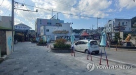 볼거리·먹거리 가득…동해 묵호야시장 개장