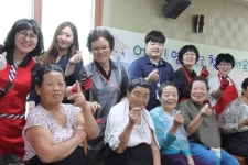 명절 앞두고 서천 판교 행복경로당에 웃음꽃 활짝