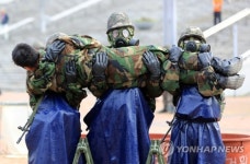 전우의 목숨을 소중히