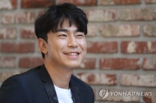 해맑은 배우 이시언