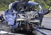 중부내륙고속도로서 화물차 추돌…1명 사망