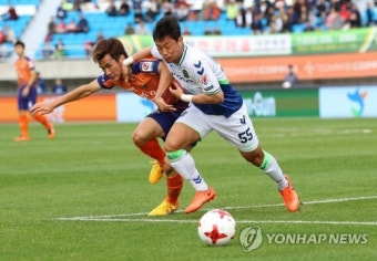 치열한 볼다툼