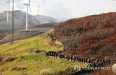 백두대간 300㎞ 종단하는 수색대 장병들