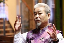 사물놀이패 이끄는 김덕수 명인