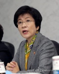 중소기업 일자리 대책 설명하는 김영주 장관