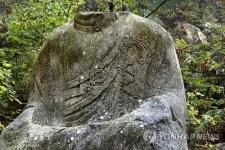 석조여래좌상