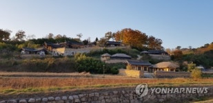 지진이 났다고? 평온한 경주 양동마을