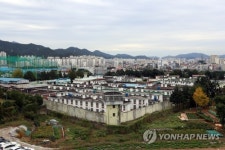 교도소 공동묘지에 5·18 시신 6구 묻었다…암매장 추정지 또