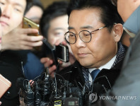 전병헌 송구…그러나 어떤 불법에도 관여한 바가 없다(속보)