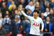 손흥민, 시즌 4호골 폭발…챔스리그 도르트문트전 역전골