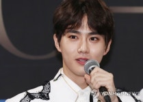 엑소 "전세계에 한국 알리는 게 K팝 가수의 의무"