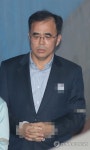 어두운 표정의 김종 전 차관
