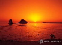 [주말 N 여행] 충청권 : 동해만 일출?…서해서도 볼 수 있다