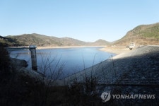 말라버린 청도 운문호