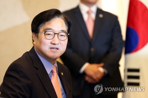 우원식 국회의장, 뒤늦은 개원식으로 국민 사과… 개헌 제안과 지방의회법 지지