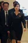 식당 향하는 현송월 단장