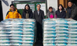 완도서 얼굴 없는 천사들 3년째 이웃에게 쌀 선물