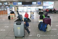 뱃길 끊긴 인천항연안여객터미널