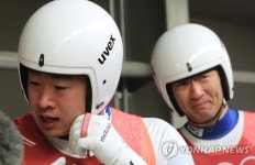 [올림픽]박진용-조정명 선전