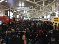 선물 들고 고향 앞으로…서울역·고속버스터미널 북적