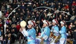 설연휴에는 민속예술을 즐기자