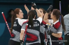 [올림픽] 컬링 김씨 6자매? 스테이크·팬케이크로 부르면 어때요