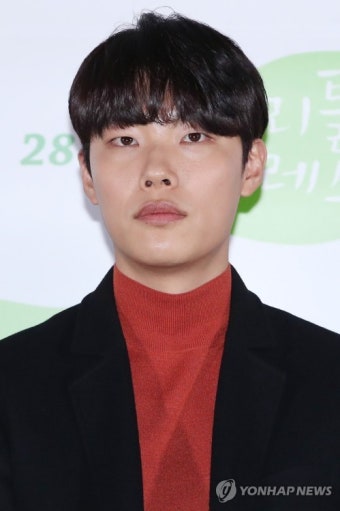류준열, 청춘배우