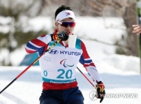 물 마시는 이정민