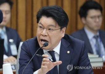 사법개혁특위, 여야 고성·충돌
