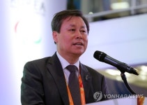 축사하는 도종환 문화체육관광부 장관