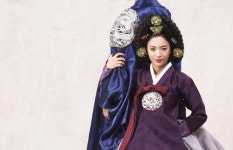조선의 위험한 신데렐라 장녹수, 무대 위 예인으로