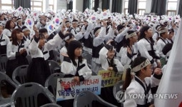 사천초교 학생들, 선배 펼친 만세운동 재현