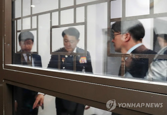유치장 들어간 경찰청장