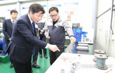 세연아이피특허사무소 | 특허청장, IP-R&D 전략지원 사업 참여기업 방문