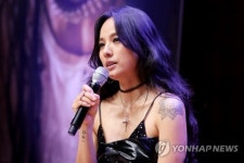 70주년 4·3추념식에 이효리 내레이션·루시드폴 공연