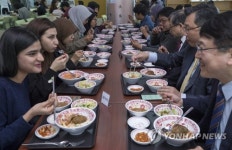 대학식당에서도 할랄음식으로 점심