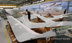 항공기 구조물 생산하는 대한항공 부산테크센터