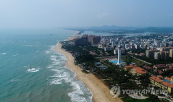中, 2035년 하이난 자유무역항 구축…스포츠도박 허용 검토(종합)