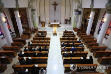 맥그린치 신부 빈소 마련된 한림성당