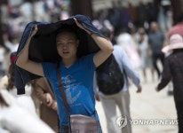 연휴 마지막 날, 경복궁